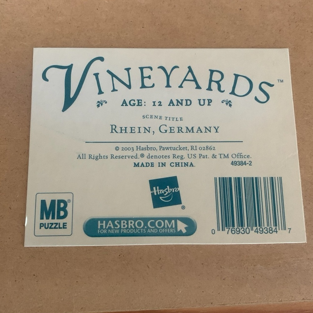 Hasbro Vineyard Premium Puzzle in Wooden Box w/Sliding Cover ~ Puzzle Unopened - Picture 3 of 9